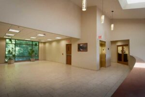 Lapani Bldg 02 850x570 1