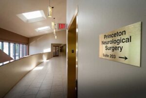 Lapani Bldg 03 850x570 1